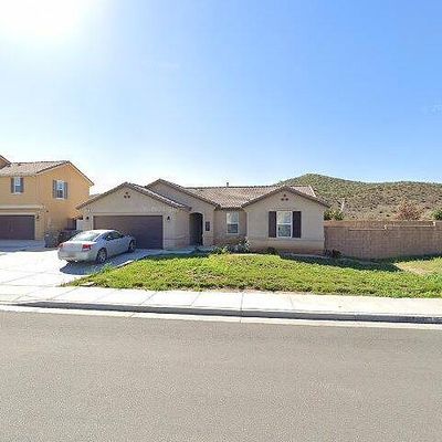 329 Yosemite Ave, Perris, CA 92570