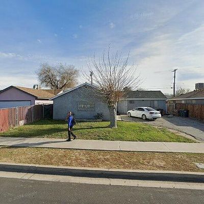 3308 E Avenue Q, Palmdale, CA 93550