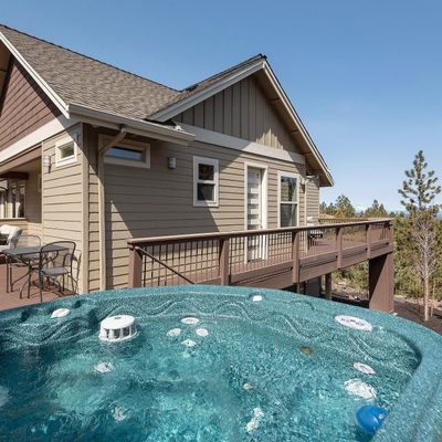 3345 Nw Panorama Dr, Bend, OR 97703