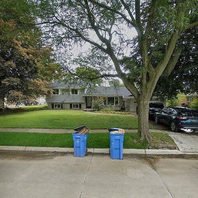 421 S Beech Daly St, Dearborn Heights, MI 48125