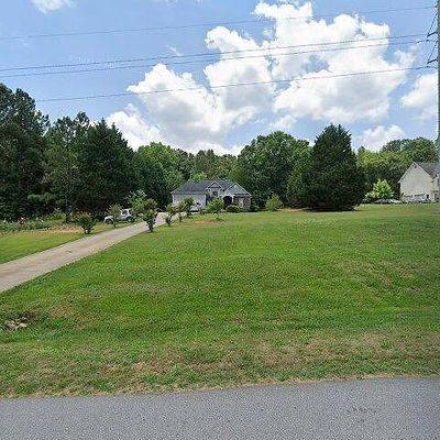 4226 Green Valley Dr, Gainesville, GA 30506