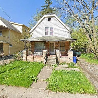 4262 E 133 Rd St, Cleveland, OH 44105