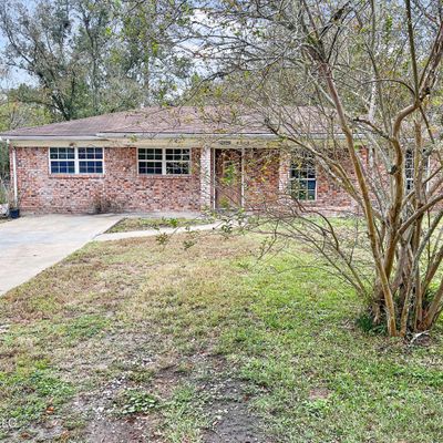 4308 N Star Ave, Moss Point, MS 39562