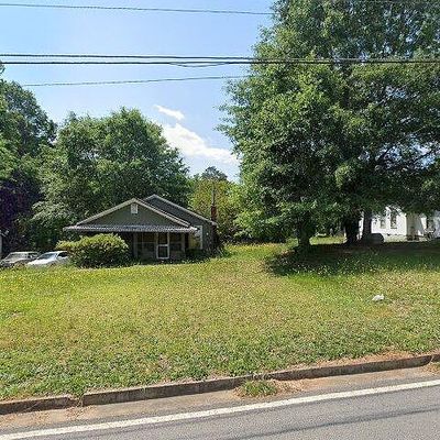 436 Davis Ave, Toccoa, GA 30577