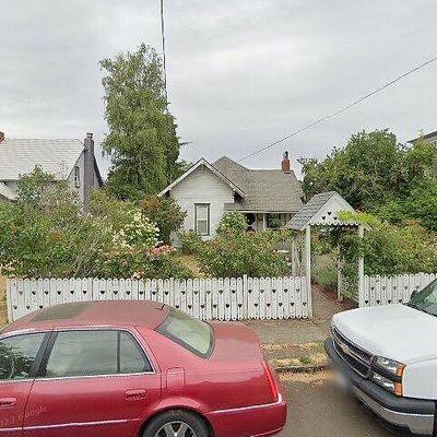 436 21 St St Ne, Salem, OR 97301