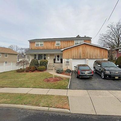 438 Winchester Pl, Hackensack, NJ 07601