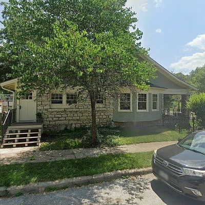 4401 Gillham Rd, Kansas City, MO 64110