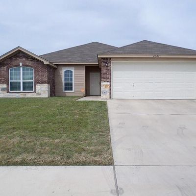 4501 The Searchers Dr, Killeen, TX 76549