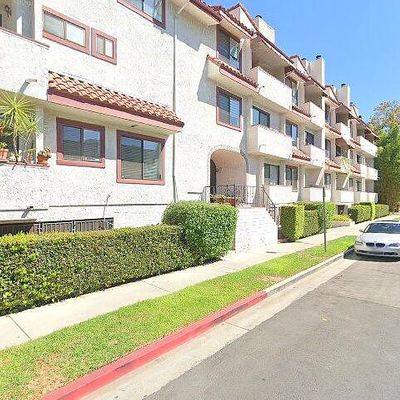 4542 Coldwater Canyon Ave, Studio City, CA 91604
