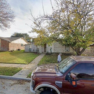 4712 Jennings Dr, The Colony, TX 75056