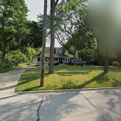 4723 Elm St, Downers Grove, IL 60515