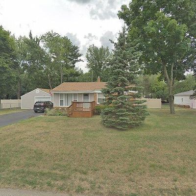 4783 Ross Dr, Waterford, MI 48328