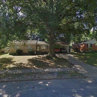 3946 Callahan Dr, Memphis, TN 38127