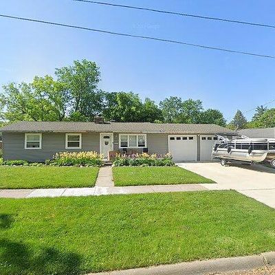 406 5 Th St, Fenton, MI 48430