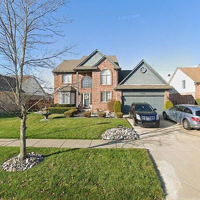 40655 Canterbury Dr, Clinton Township, MI 48038