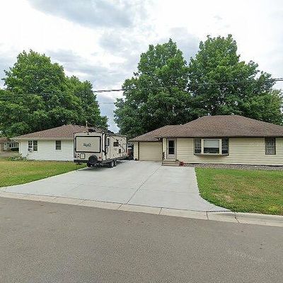 407 Adams Ave S, Cologne, MN 55322