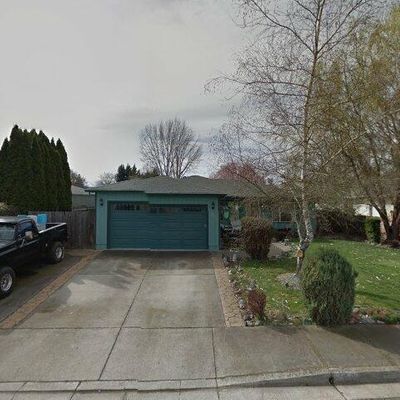 408 Hayes Ave, Medford, OR 97501