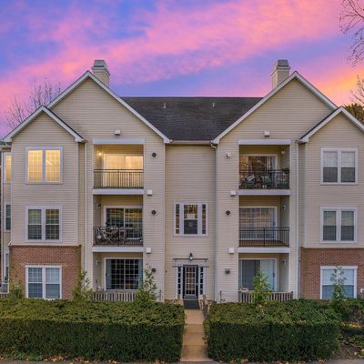 4144 Fountainside Ln #303, Fairfax, VA 22030