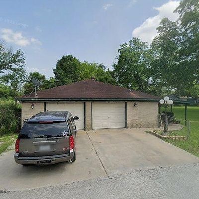 416 Old Angleton Rd, Clute, TX 77531