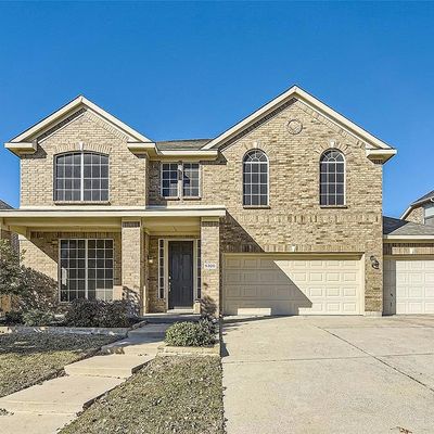 5320 Quail Feather Dr, Fort Worth, TX 76123