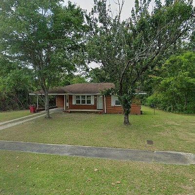 5375 Finsbury Dr, Macon, GA 31206