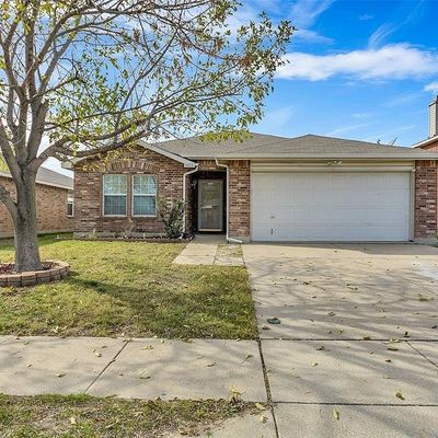 5413 Blue Quartz Rd, Fort Worth, TX 76179