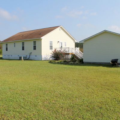 546 Thelma Blvd, Hallsboro, NC 28442