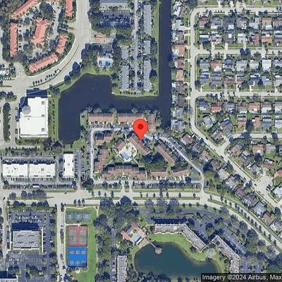 5572 Courtyard Dr, Margate, FL 33063