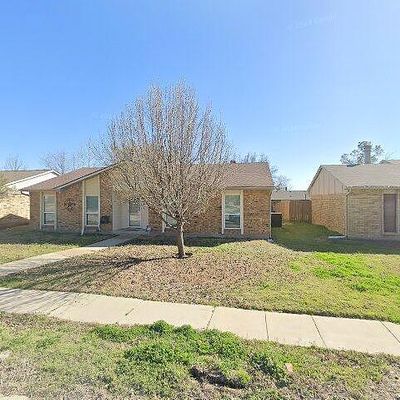 5577 Squires Dr, The Colony, TX 75056