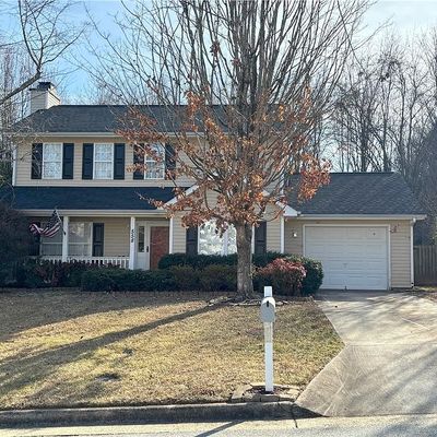 558 Orchard Ridge Ln, Greensboro, NC 27455