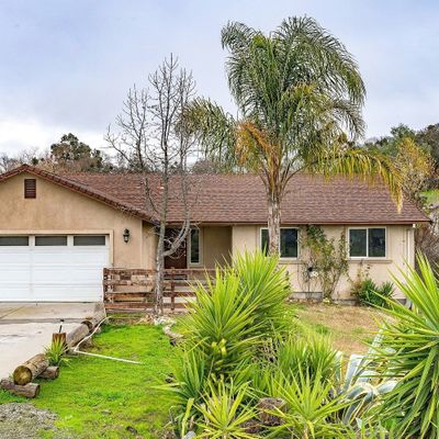 5711 Rippon Rd, Valley Springs, CA 95252