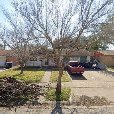 5813 Tanglewood Dr, Corpus Christi, TX 78412