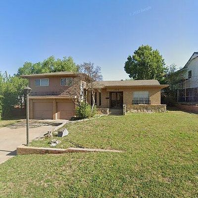 5909 Nw 72 Nd St, Warr Acres, OK 73132