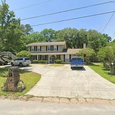 6 Bayou View Dr, Gulfport, MS 39507