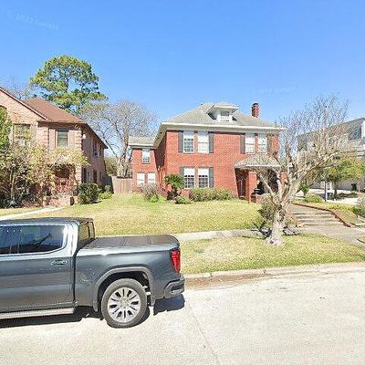 5002 Jackson St, Houston, TX 77004