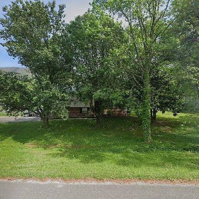 520 Mountain View Rd, Benton, TN 37307