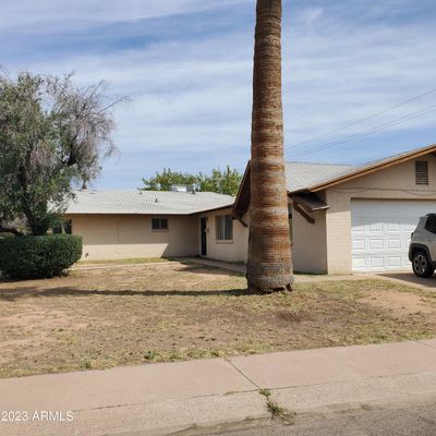 5201 N 61 St Dr, Glendale, AZ 85301