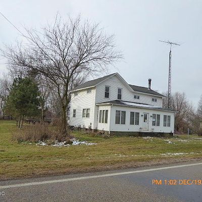 65114 Youngs Prairie Rd, Constantine, MI 49042