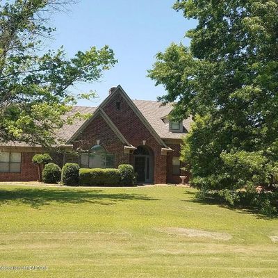 6575 Nellwood Dr, Olive Branch, MS 38654