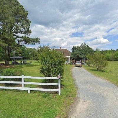 660 Evers Rd, Bladenboro, NC 28320