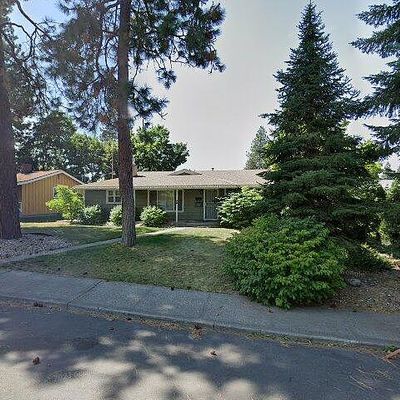 6603 N Whitehouse St, Spokane, WA 99208