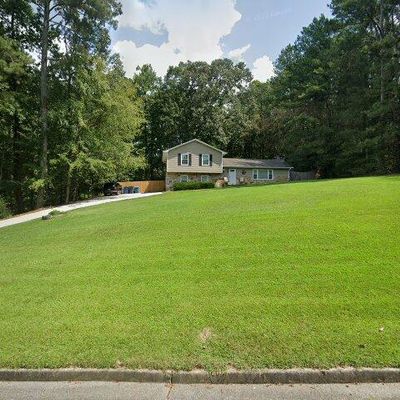 665 Alcovy Forest Dr, Lawrenceville, GA 30045