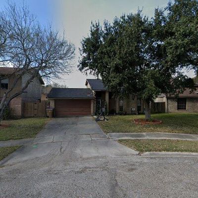 6705 Oakgate Dr, Corpus Christi, TX 78413