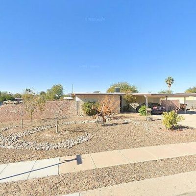 6815 N Galaxy Pl, Tucson, AZ 85741