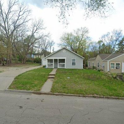 6934 Bellefontaine Ave, Kansas City, MO 64132