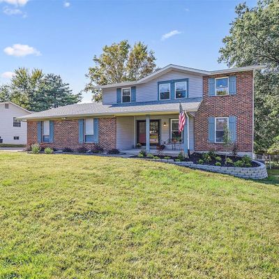 7 Snow Hill Dr, Saint Peters, MO 63376