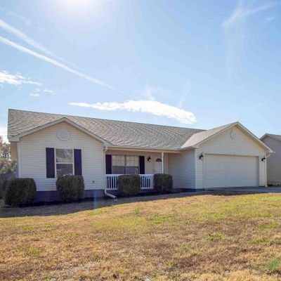 7 Willard St, Ward, AR 72176