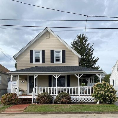 70 Hoppin Ave, Riverside, RI 02915