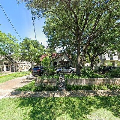 702 N Oak Cliff Blvd, Dallas, TX 75208