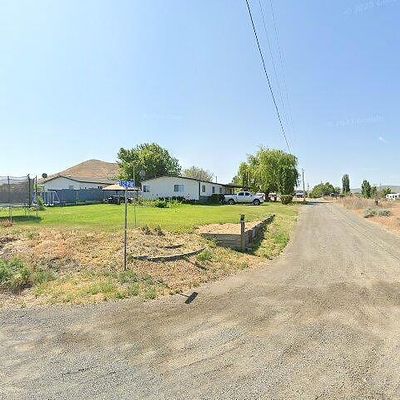 70307 N 132 Pr Ne, Benton City, WA 99320